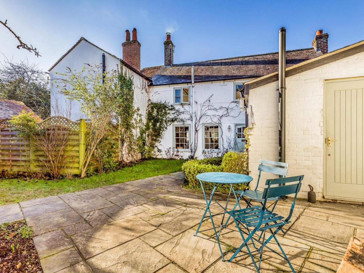 Pass The Keys Charming Downland Cottage チチェスター エクステリア 写真