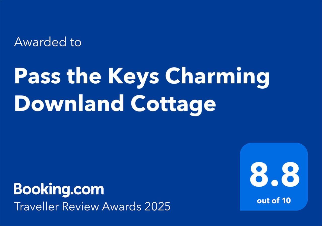 Pass The Keys Charming Downland Cottage チチェスター エクステリア 写真